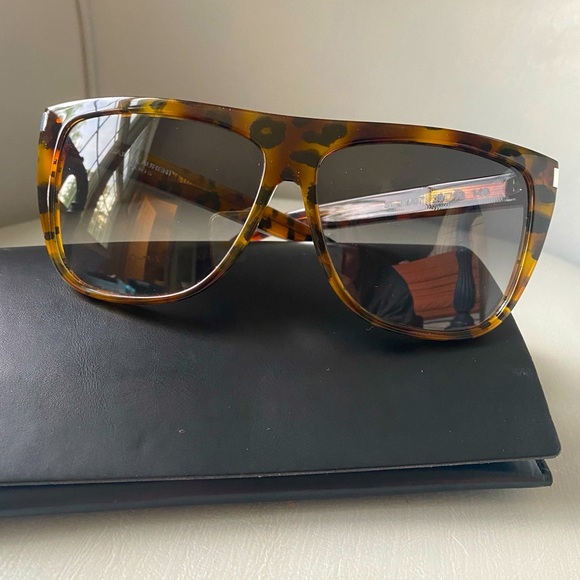 Saint Laurent SL 1 Designer Sunglasses - Picture 5 of 12